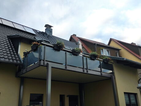 Balkon mit Verglasung